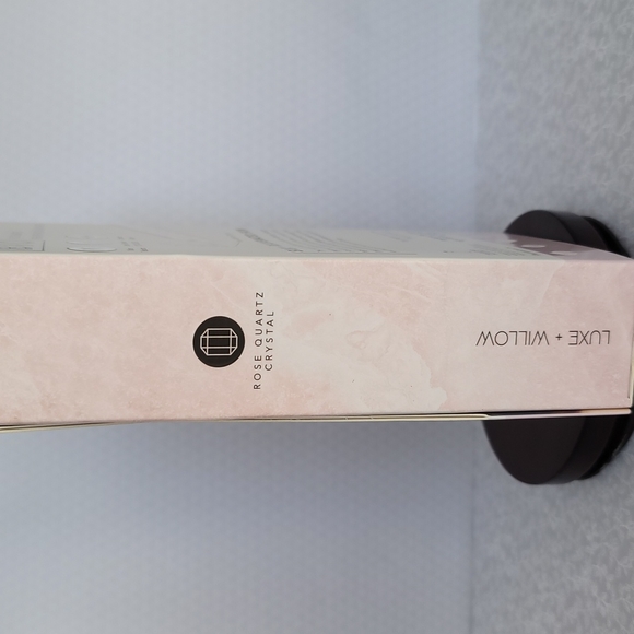 Luxe+Willow Bio Phoenix Rose Quartz Vibrating Facial Massager - Picture 7 of 16